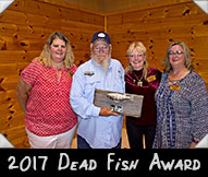 2017 WMH Dead Fish Award winner Darryl Fritz shown here with Junelle Lone (left) Kathleen Scott and Theresa Ladubec