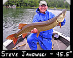 Steve Janowski 45.5-inch musky