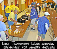 Lake Tomahawk Lions serve breakfast for hungry anglers.