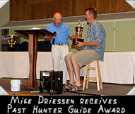 Mike Driessen receives Winning Past Hunter Guide Award