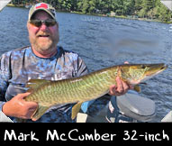 Past Hunter Mark McCumber landed  this 32-inch beauty while guided by Lonn Lau